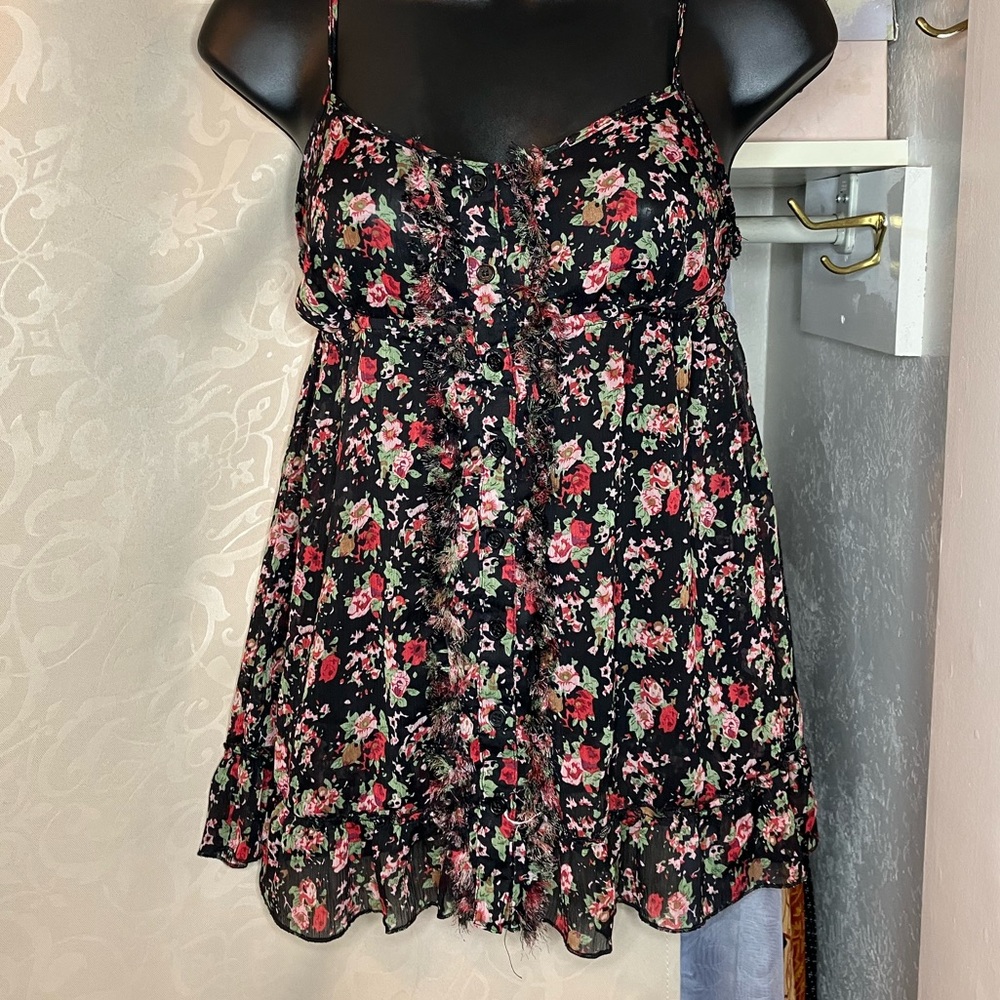 Vintage Express Y2K Rose Print Ruffle Camisole